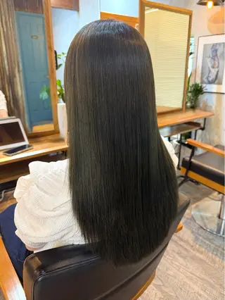 セミロング カラー muscali♡ 原宿.表参道のヘアスタイル