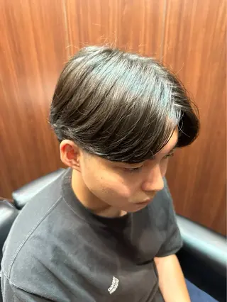 ミディアム メンズ 山道 啓介のヘアスタイル