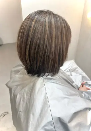 ショート カラー AKI 🐉のヘアスタイル