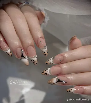 ネイル Luna ri..のネイルデザイン