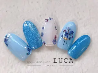 ネイル ネイルアトリエルカ スタッフのネイルデザイン