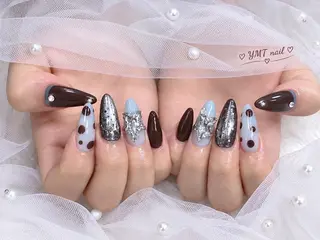 ネイル YMT__ Nailsのネイルデザイン