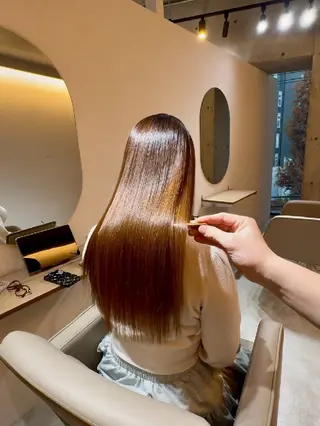 ロング Haru🫧髪質改善 ×美髪矯正🫧艶髪のヘアスタイル