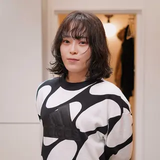 ミディアム パーマ 今出 りょうやのヘアスタイル