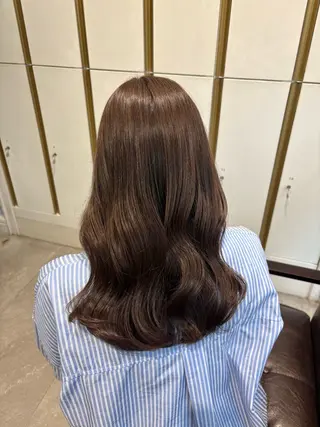 セミロング 艶髪/透明感カラー 🫧韓国ヘアのヘアスタイル