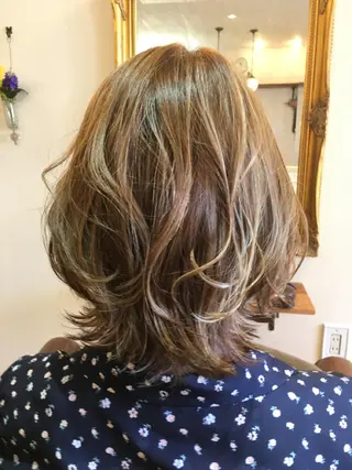 カラー plaatje 義見のヘアスタイル