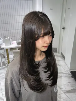 ロング オールマイティ美容師 💋𝑨𝑵𝑵𝑨のヘアスタイル