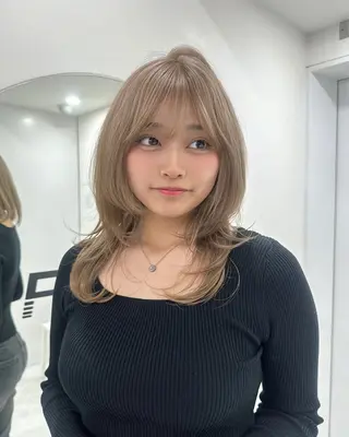 ミディアム カラー 表参道指名1位💖 艶カラーの達人💗のヘアスタイル