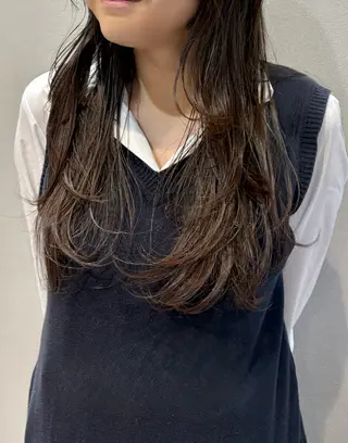 ロング 赤池 日菜子のヘアスタイル