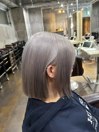 ショート カラー ✨韓国艶髪✨ケア ブリーチ🫧アキラのヘアスタイル