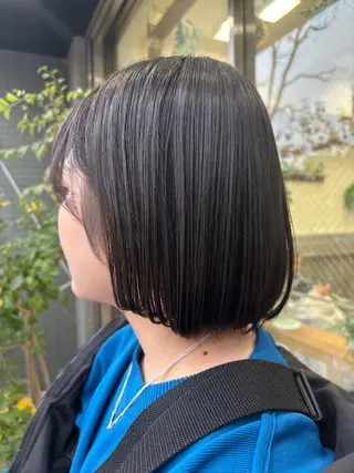 ショート カラー 🐰K+Plus🐰 まゆ🐰のヘアスタイル