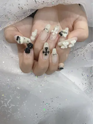 ネイル purunail 🤍のネイルデザイン
