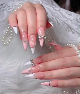 ネイル Julie Nail Hinのネイルデザイン