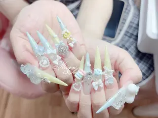 ネイル KTNail 🎀 長さ出し専門店のネイルデザイン