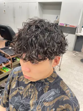 パーマ メンズ 京都河原町 メンズパーマ助川龍哉のヘアスタイル