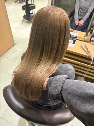 ロング カラー sakura🎀/ ハイトーン/カラーのヘアスタイル