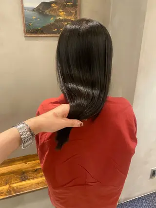 セミロング 新宿/顔周りカット +レイヤー＝しずく♩のヘアスタイル