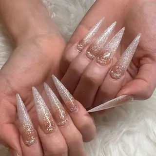 ネイル fleulilas 17時以降のみ予約可のネイルデザイン
