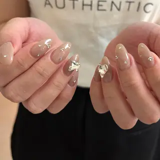 ネイル qua.Hitomi / 立川のネイルデザイン