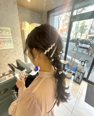 ヘアアレンジ 韓国風艶髪カラー× 束感まつ毛🎀美雨のマツエク・マツパデザイン