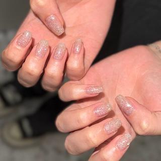 ネイル Minou. (ミヌー)のネイルデザイン