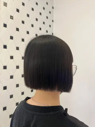 ミディアム コテ巻きパーマ💙 シノヤユイのヘアスタイル