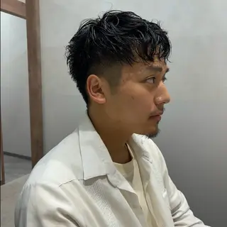 パーマ メンズ スパイキーショート 平出天翔のヘアスタイル