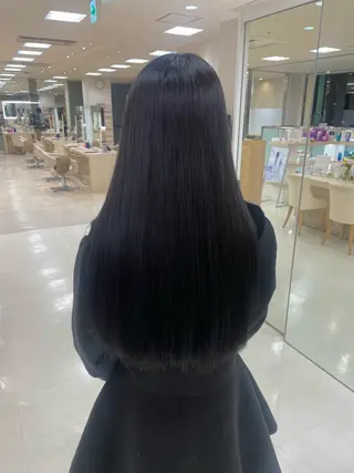 ロング カラー シャドウパーマ／骨格 矯正カット　トモキのヘアスタイル