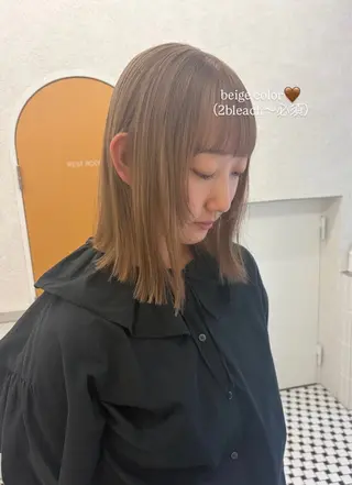 ミディアム まろやかベージュ🤎 艶カラー🔔リンのヘアスタイル