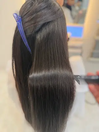 ロング レイヤー×縮毛矯正 中屋光貴のヘアスタイル