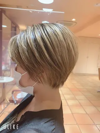 ショート 🎉骨格矯正カット ばば　としまさのヘアスタイル