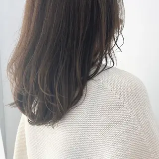 セミロング カラー パーマ ヘアアレンジ メンズ キッズ ネイル マツエク・マツパ レイヤーカット/ 巻ける縮毛矯正のヘアスタイル