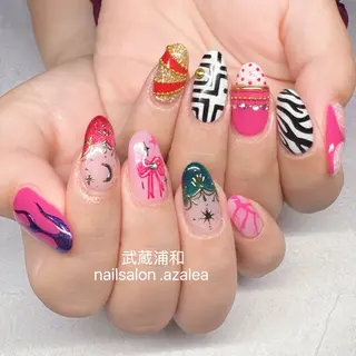 ネイル R inのネイルデザイン