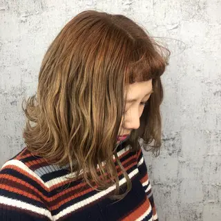 ミディアム 小顔レイヤー/ ベージュ🤍Rieのヘアスタイル