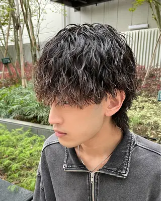 ショート カラー パーマ ヘアアレンジ メンズ 亀井隆汰/メンズ専門 パーマ/フェード可のヘアスタイル