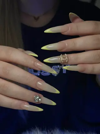 ネイル Mio nail Osakaのネイルデザイン