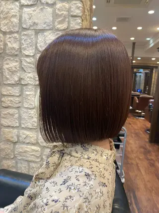 ショート カラー ブリーチカラー⸜♡⸝ クルミ🐍のヘアスタイル