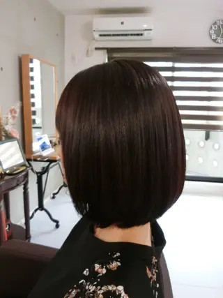 nao 艶カラー・髪質改善のヘアスタイル