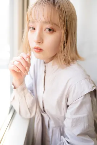 ミディアム 家坂 佑のヘアスタイル