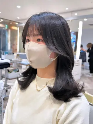 セミロング 韓国ヘア 🇰🇷 RUKA 🩵🤍のヘアスタイル