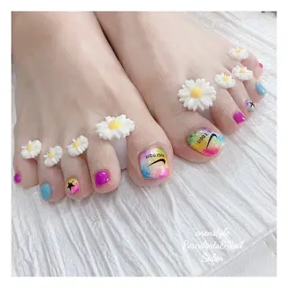 ミディアム ネイル 🐾enen style 🐾のネイルデザイン