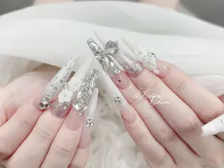 ネイル momo💕 長さ出し専門店のネイルデザイン