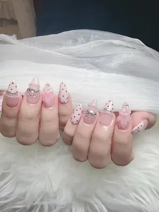 ネイル キラ キラのネイルデザイン