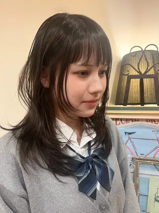 セミロング 韓国スタイル🫧 サーシャのヘアスタイル