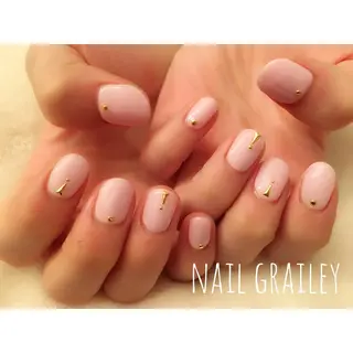 ネイル Grailey nail salonのネイルデザイン