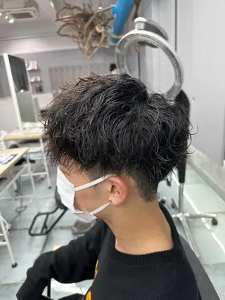 カラー パーマ メンズ 松戸レイヤーカット 塚原悠斗のヘアスタイル