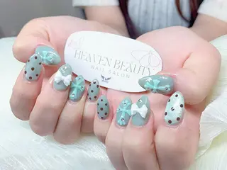 ミディアム Mika Nail 池袋のネイルデザイン