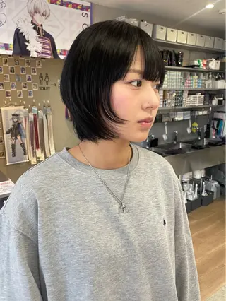 ショート 似合わせカット/ デザインカラー🦄のヘアスタイル