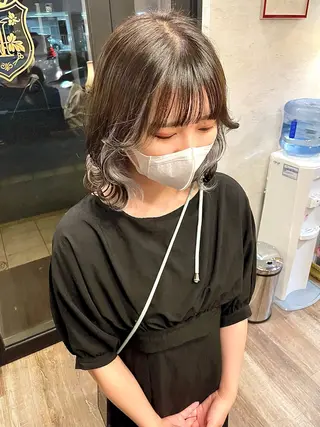 ミディアム マツノ ユウキのヘアスタイル
