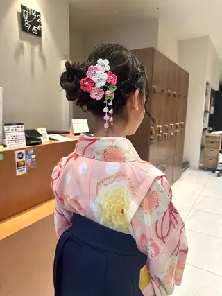 ヘアアレンジ natsumi🍀艶 カラー/美髪縮毛のヘアスタイル